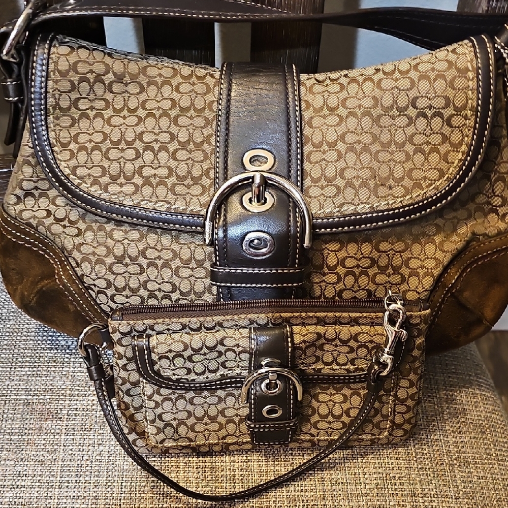 Coach Brown Signature Shoulder Bag